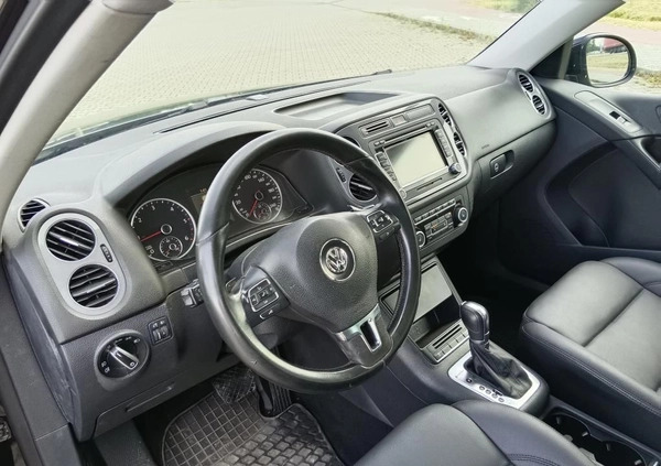 Volkswagen Tiguan cena 39900 przebieg: 230000, rok produkcji 2012 z Stąporków małe 379